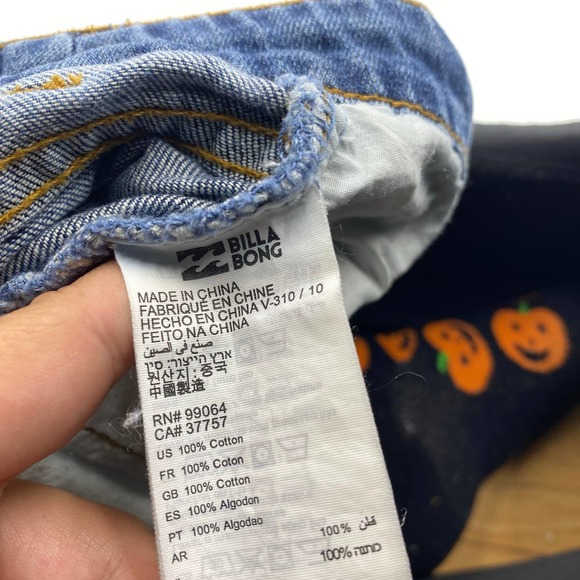 Billabong Coast Ryder Medium Wash Distressed Denim Jean Shorts Size 26 - Picture 10 of 12